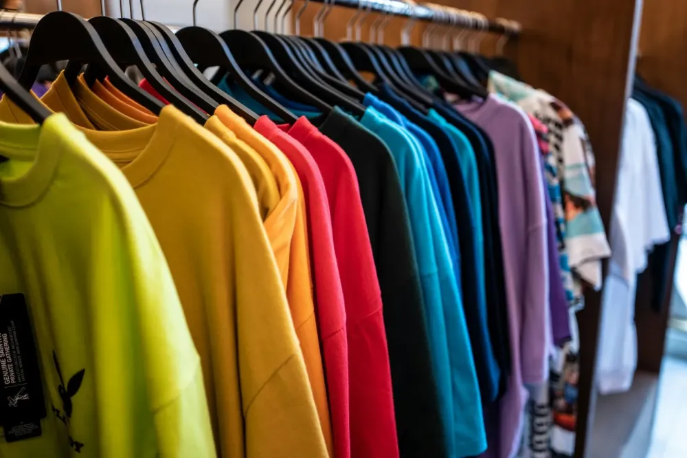 T-shirts homme stylés près de Jarny
